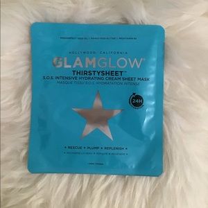 5 GlamGlow Thirstysheet Intensive Hydrating Mask